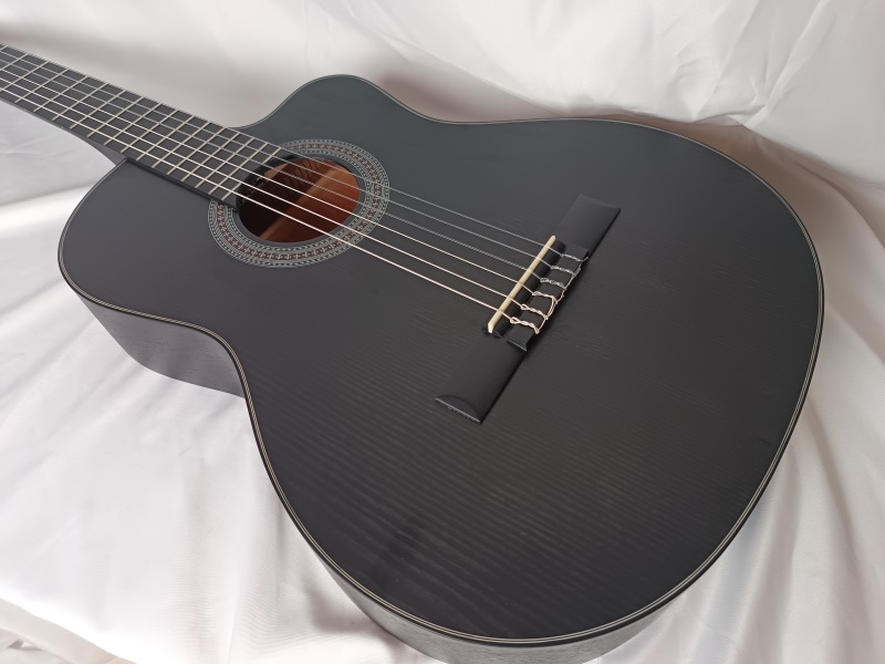 classical guitar CGM-11 1 (1)