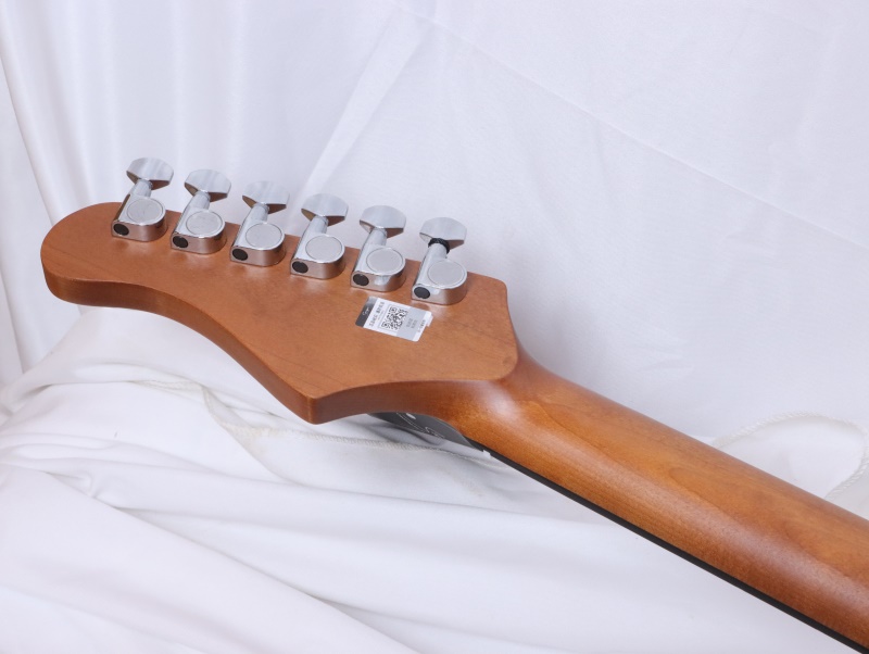 L-G1M-H Electric guitar 1 (7)