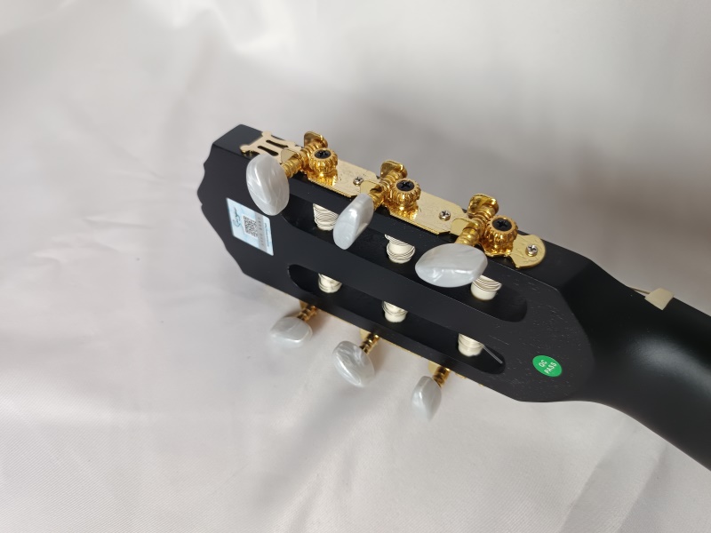 classical guitar CGM-11 1 (7)