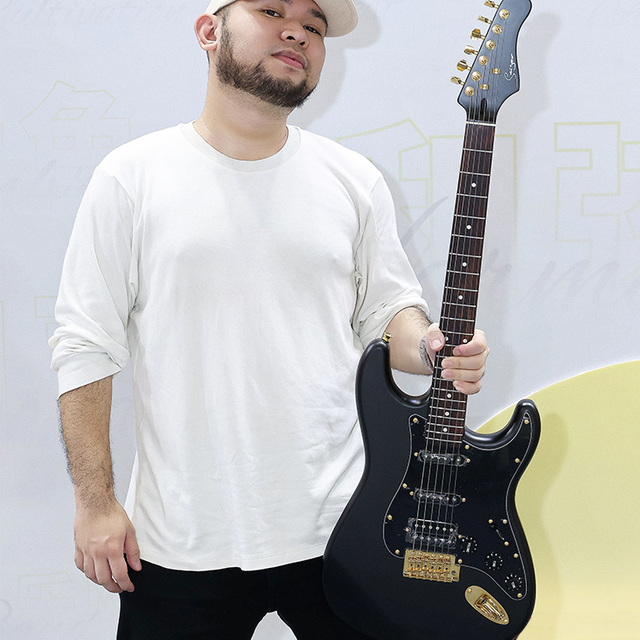 ST Style Satin Tremolo Solid Poplar Body Guitar Body Guitar Professional Manufacturer Wholesale Electric Guitar