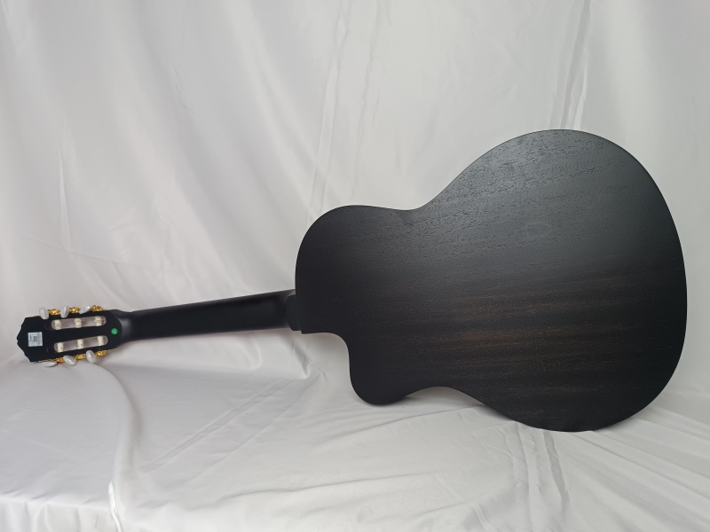 classical guitar CGM-11 1 (3)