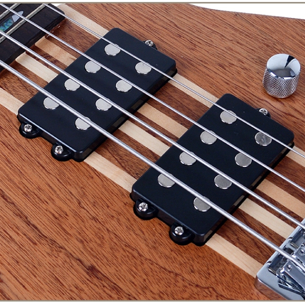 Smiger 4 String Neck Thru Bass Dual Cutaway in 5 Piece Maple And Mahogany Body